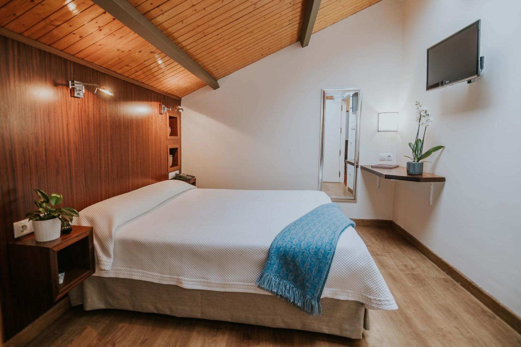 Hotel Arrope Haro Bagian luar foto